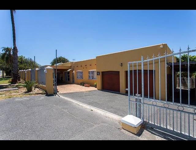 3 BEDROOM HOUSE FOR SALE IN MORGENSTER